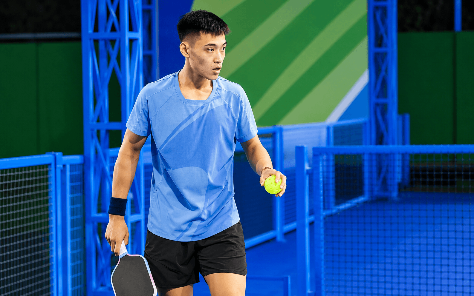 Tay vợt pickleball Trương Vinh Hiển